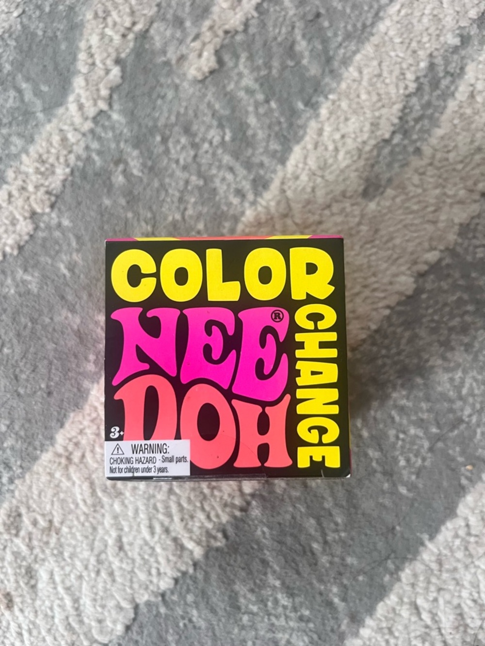 New in box TikTok viral pink color change needoh